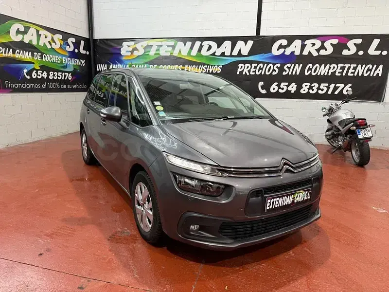 Usado Citroën C4 SpaceTourer Feel 130 CV (95 kW) 2020 Gris / plata Monovolumen