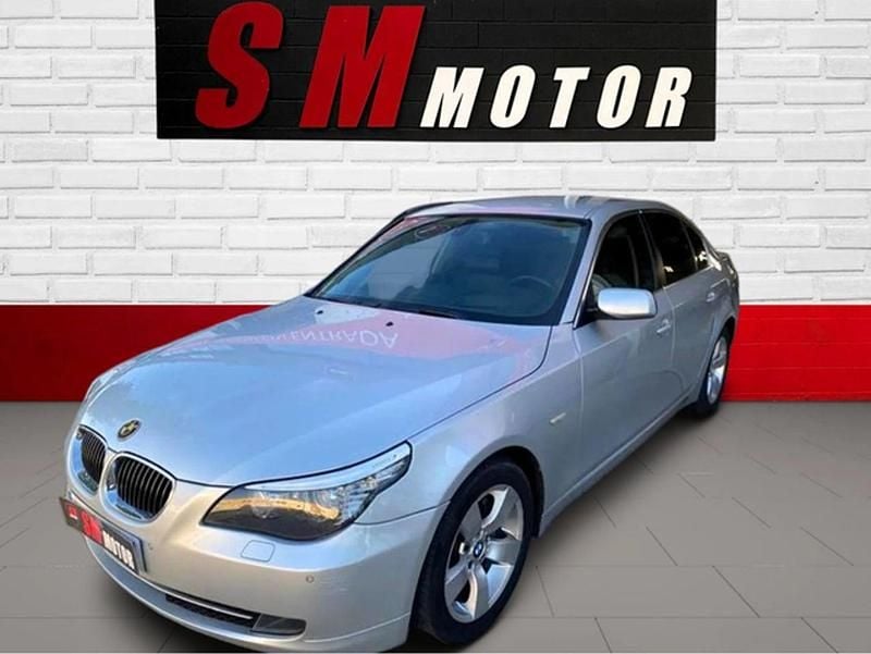 Usado BMW 530 Comfort Edition 272 CV (200 kW) 2007 Gris / plata Berlina