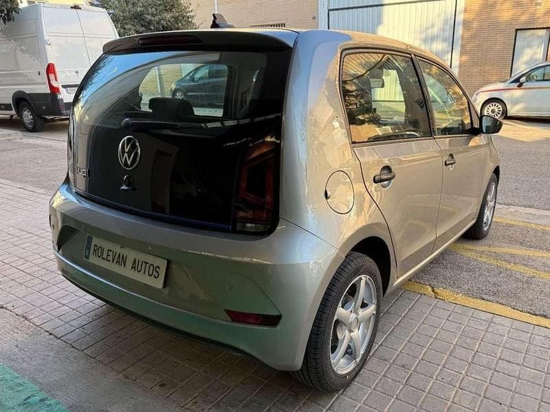 Usado VW e-up! 61 kW (83 CV) 2021 Gris Utilitario