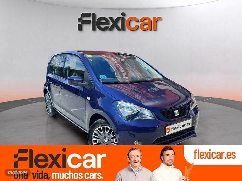 Usado Seat Mii Chic 75 CV (55 kW) 2016 Azul Utilitario
