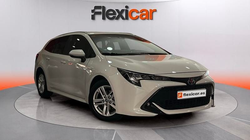 Usado Toyota Corolla Active 122 CV (89 kW) 2021 Blanco Familiar