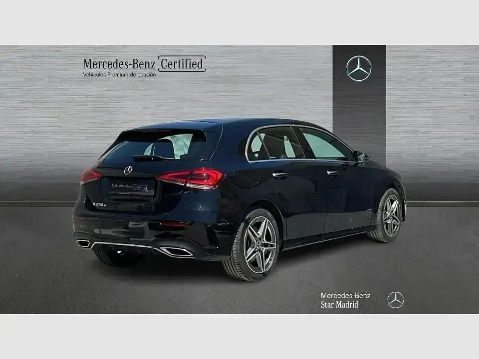 Usado Mercedes A250 218 CV (160 kW) 2022 Negro Berlina
