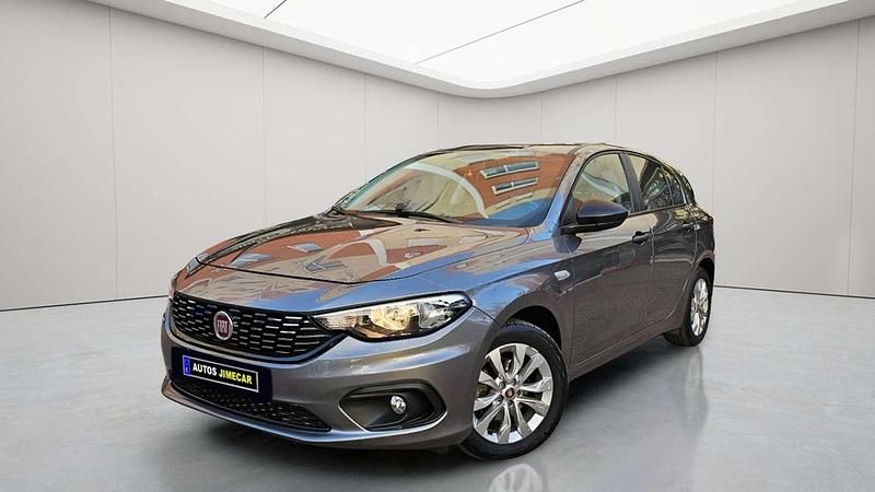 Gris Usado 2020 Fiat Tipo Business Utilitario | 13.990 € (Un poco caro) - Imagen 1/4