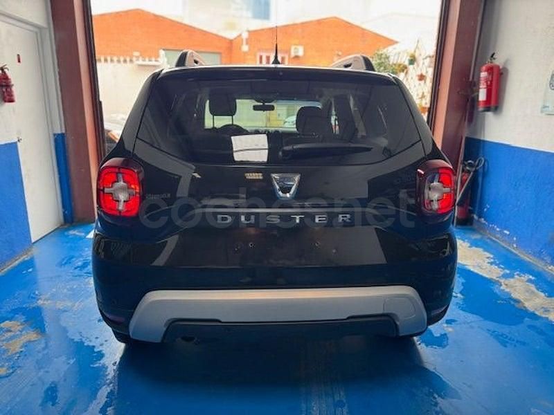 Usado Dacia Duster Prestige 115 CV (84 kW) 2021 Negro SUV