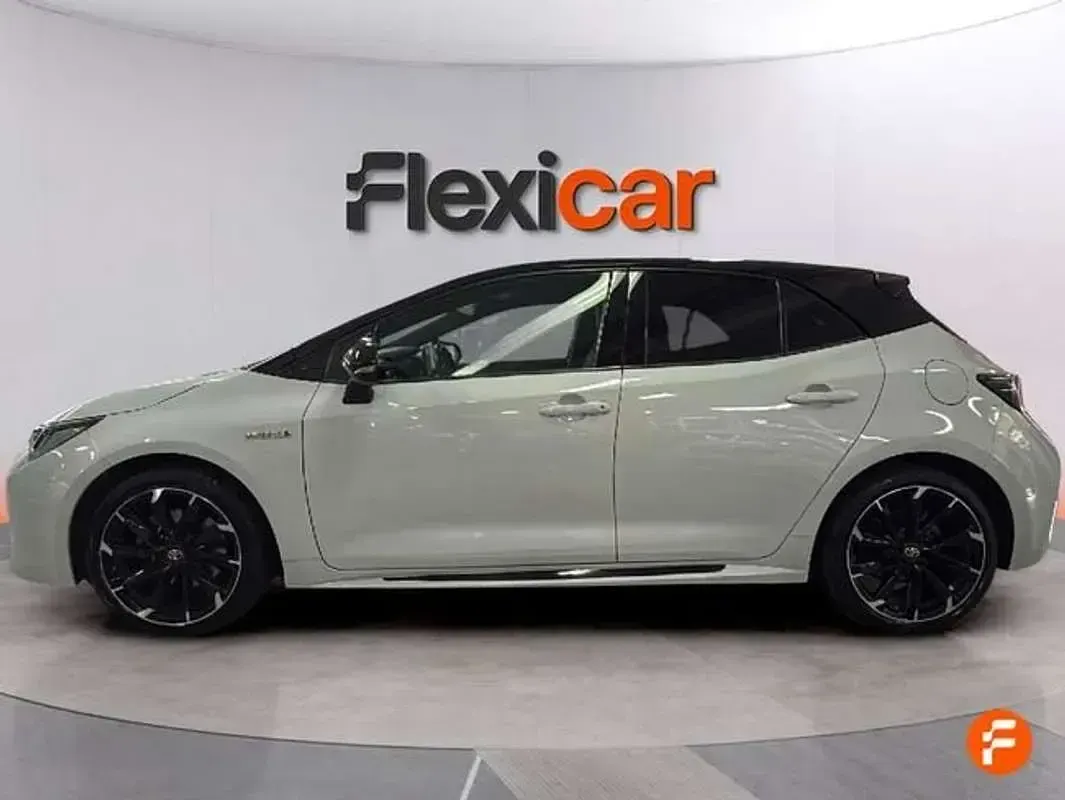 Usado Toyota Corolla Sport 180 CV (132 kW) 2020 Blanco Berlina