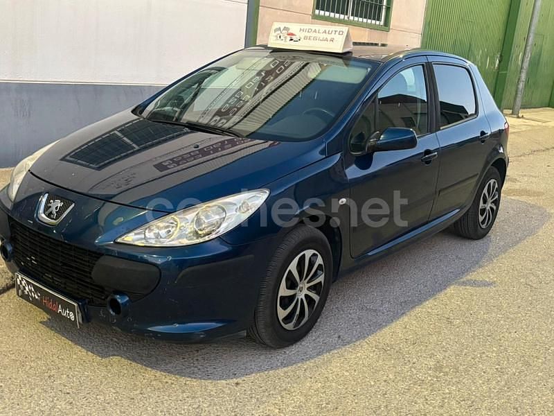 Azul Usado 2005 Peugeot 307 Berlina | 1799 € (Precio justo) - Imagen 1/4