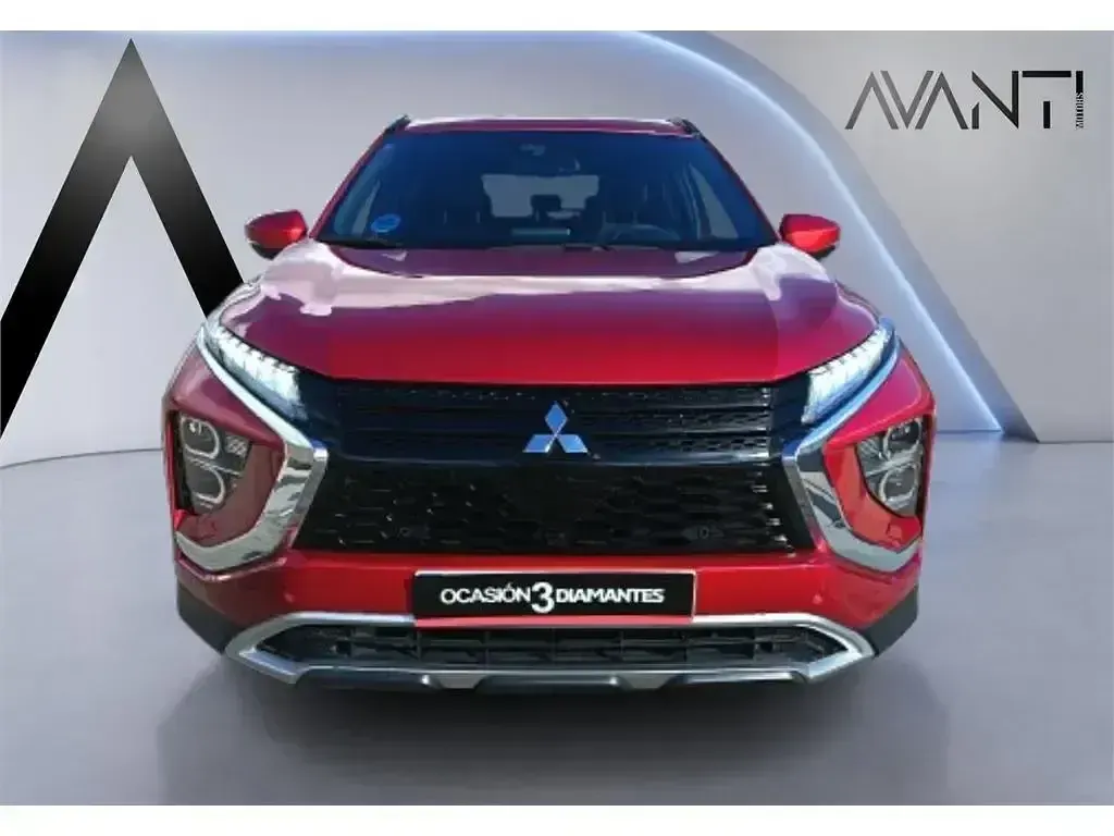 Usado Mitsubishi Eclipse Cross 188 CV (138 kW) 2022 Rojo SUV