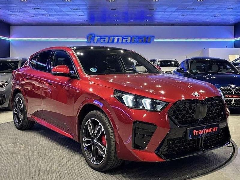Usado BMW X2 Sport Line 163 CV (119 kW) 2025 Rojo SUV