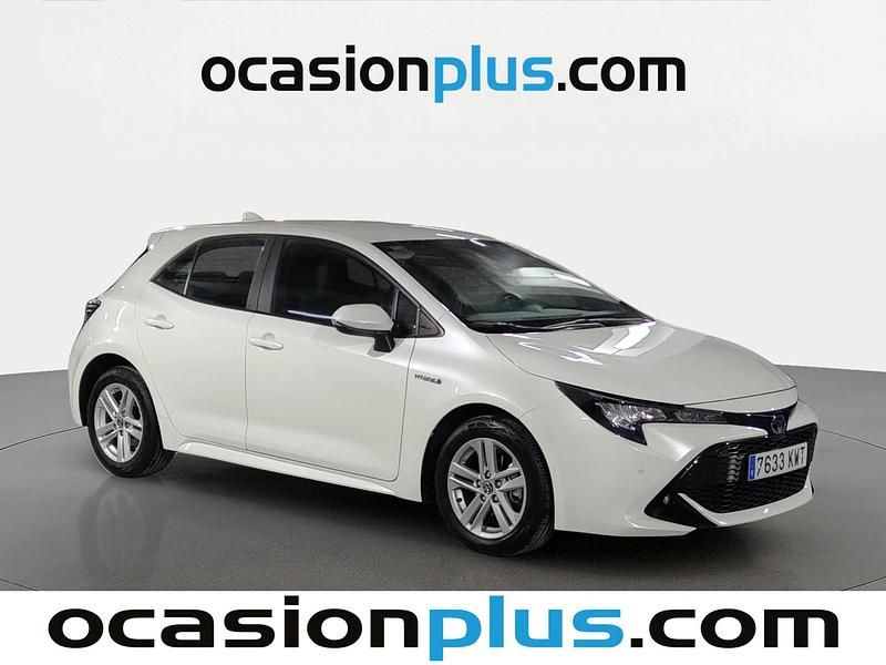 Usado Toyota Corolla Active 122 CV (89 kW) 2019 Blanco Berlina