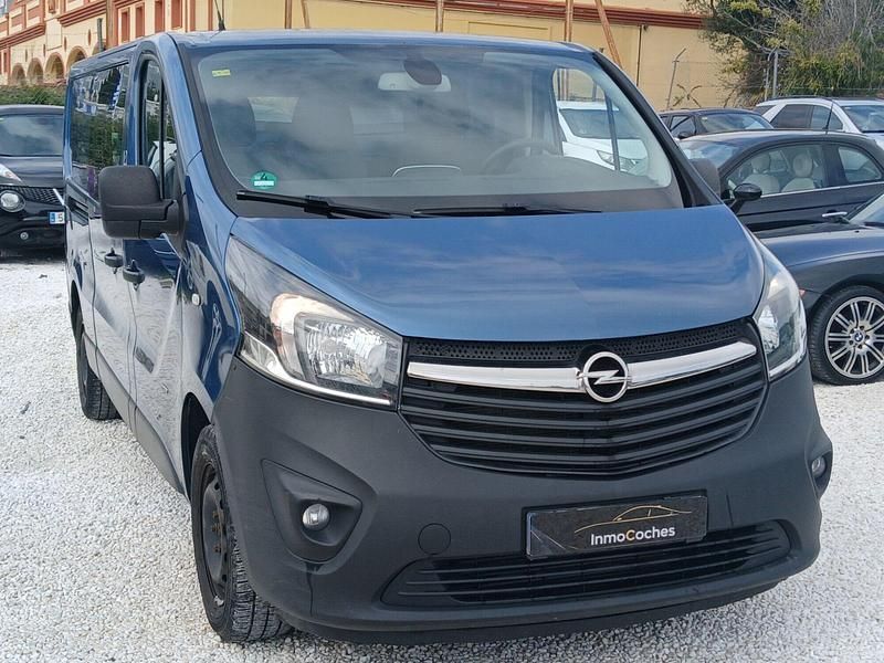 Usado Opel Vivaro Expression 115 CV (84 kW) 2014 Azul Monovolumen