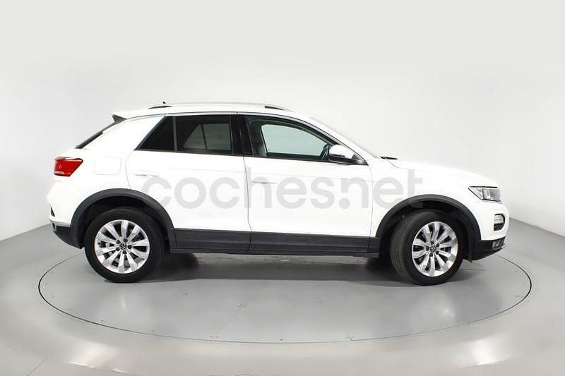 Usado VW T-Roc Advance 150 CV (110 kW) 2022 Blanco SUV