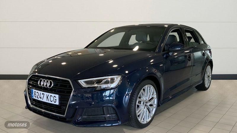 Usado Audi A3 S-Line 184 CV (135 kW) 2017 Azul Berlina