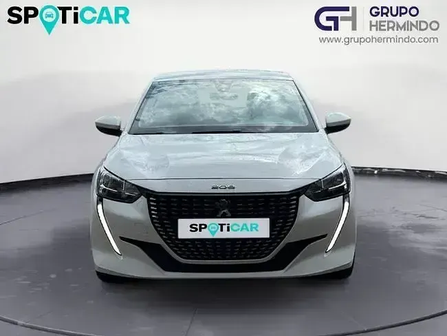 Usado Peugeot 208 Active 100 CV (73 kW) 2022 Blanco Utilitario