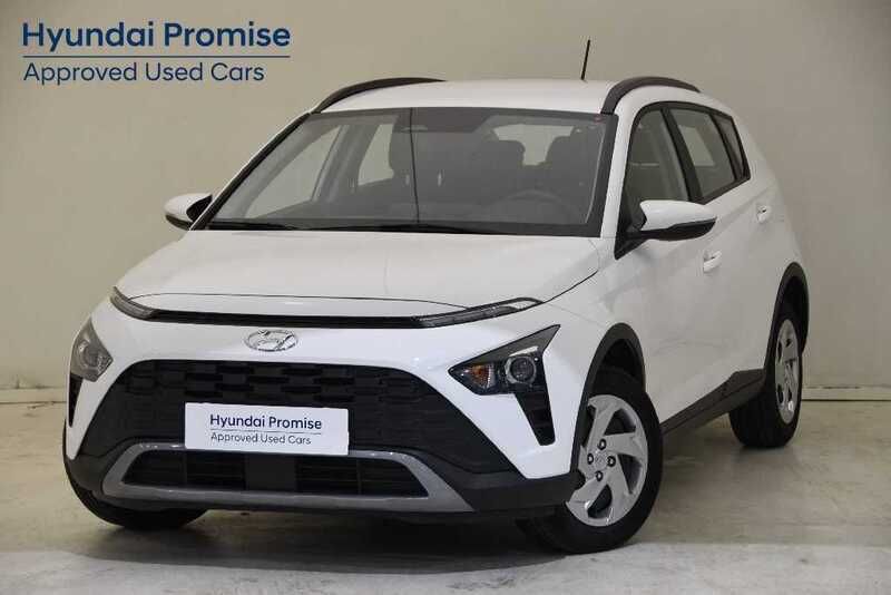 Atlas white Usado 2023 Hyundai Bayon SUV | 17.900 € (Precio justo) - Imagen 1/4