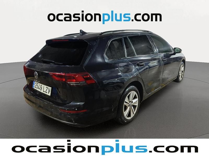 Usado VW Golf VIII Life 115 CV (84 kW) 2021 Negro Familiar