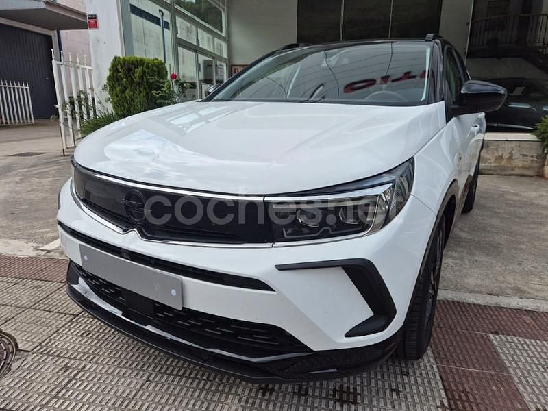 Usado Opel Grandland X GS Line 130 CV (95 kW) 2022 Blanco SUV