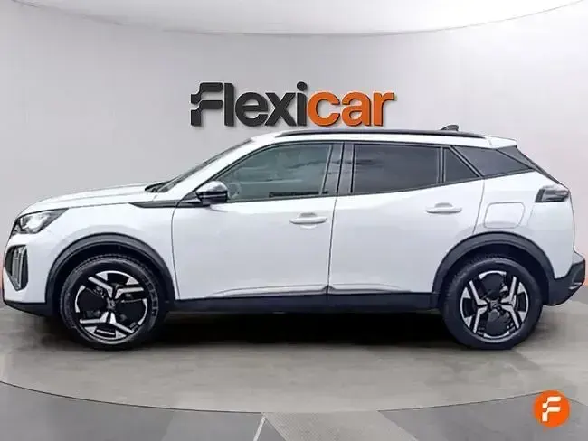 Usado Peugeot 2008 Allure 130 CV (95 kW) 2024 Blanco SUV