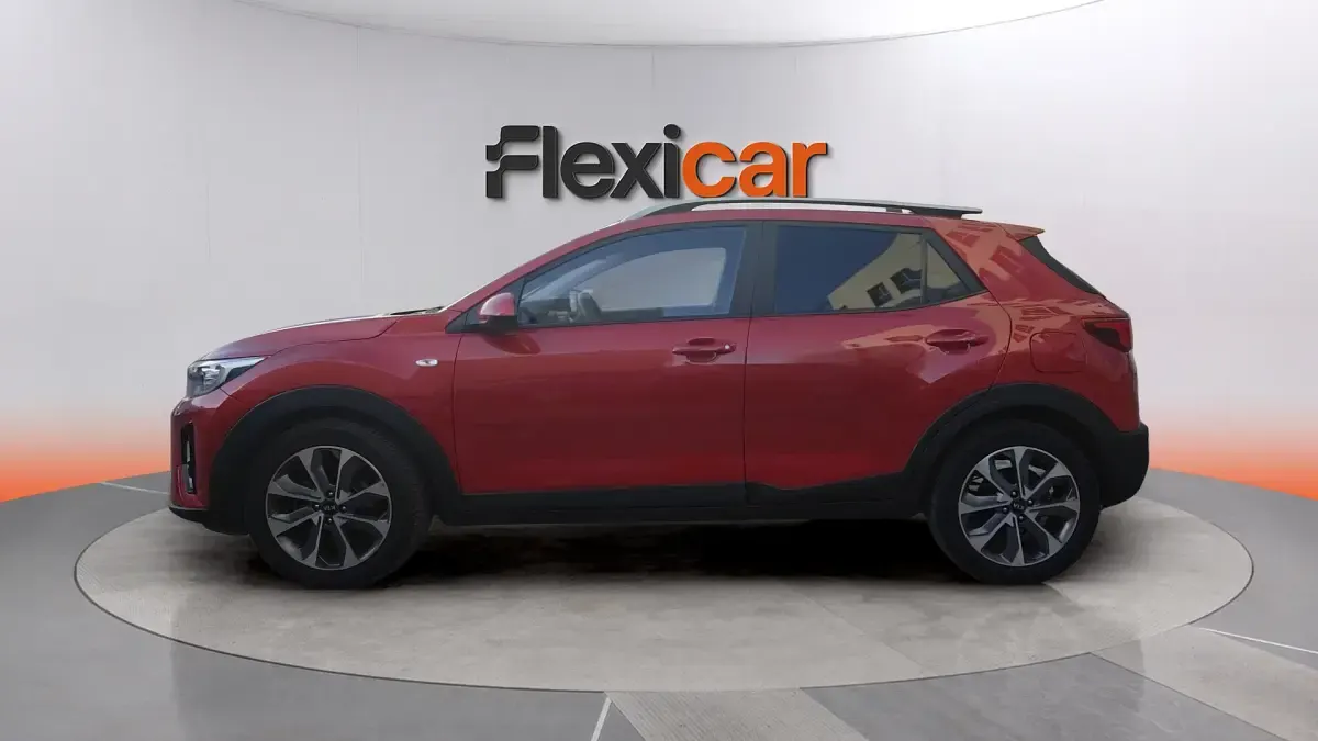 Usado Kia Stonic 101 CV (74 kW) 2020 Rojo SUV