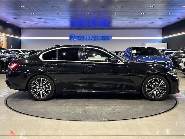 Usado BMW 320 Sport Line 190 CV (139 kW) 2021 Negro Familiar