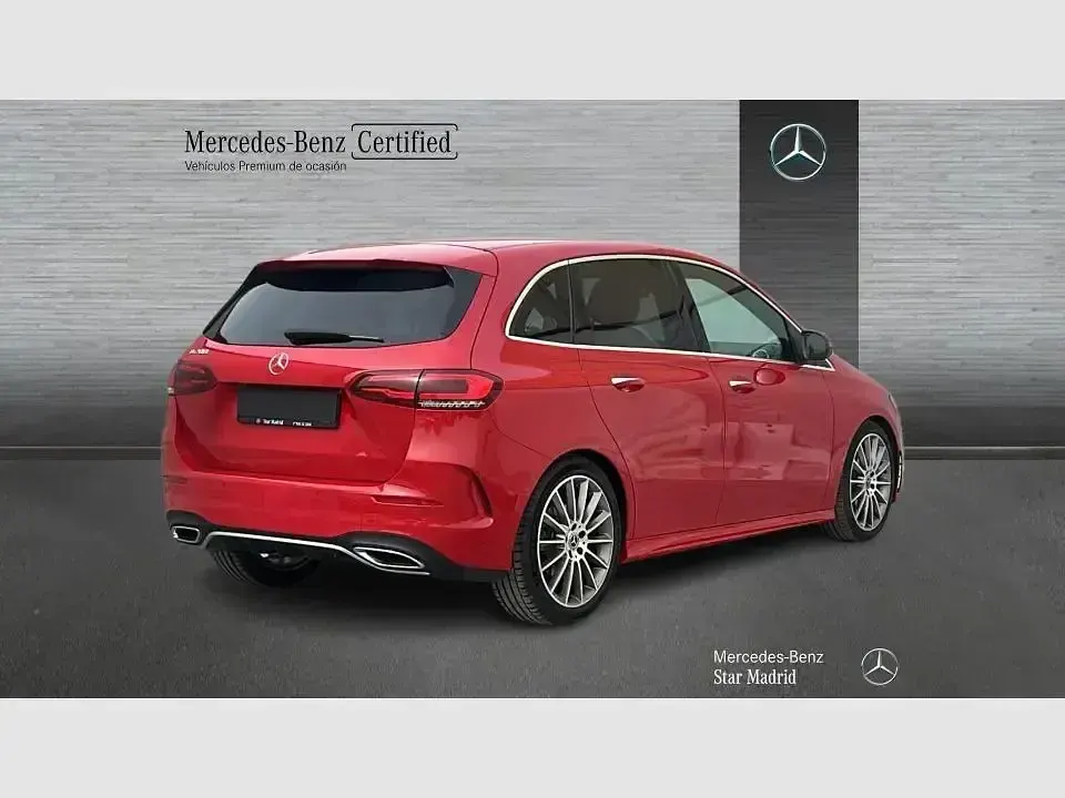 Occasion Mercedes B200 163 PK (119 kW) 2020 Rood MPV