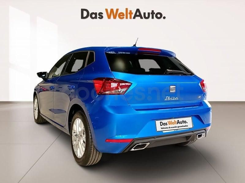 Usado Seat Ibiza FR 115 CV (84 kW) 2025 Azul Utilitario