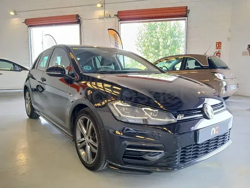 Usado VW Golf VII Sportline 150 CV (110 kW) 2017 Negro Berlina