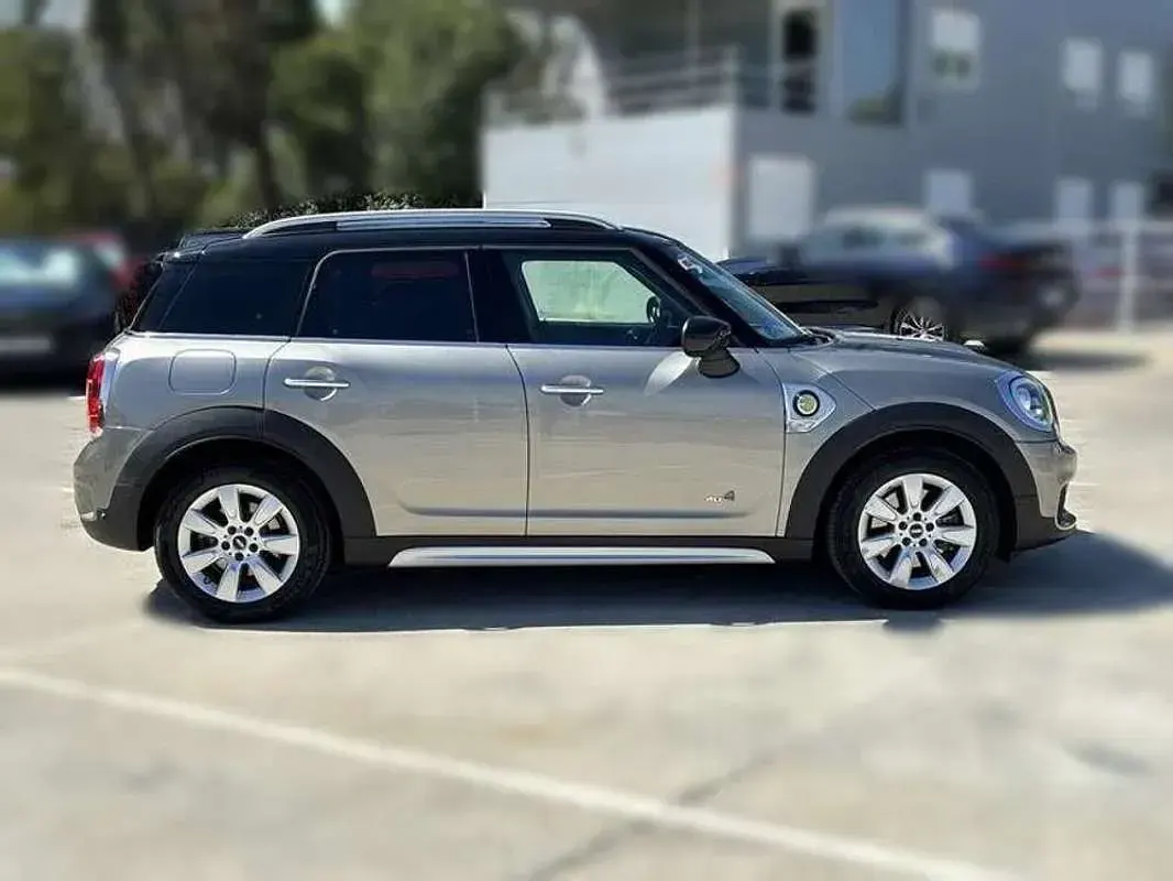 Usado Mini Cooper S 136 CV (100 kW) 2019 Gris Utilitario