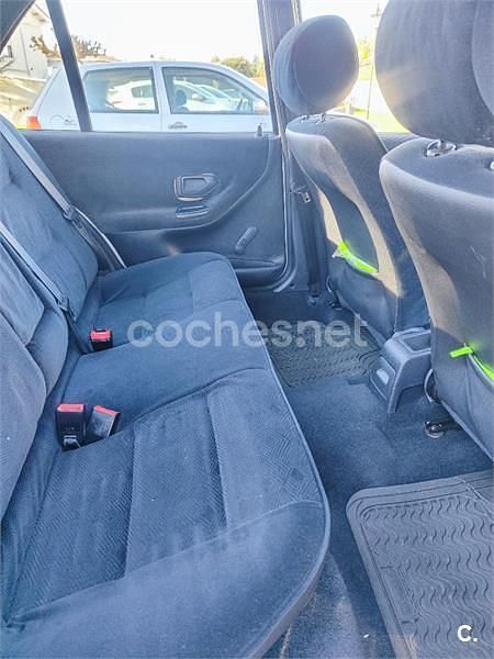 Usado Peugeot 306 70 CV (51 kW) 2000 Gris / plata Berlina