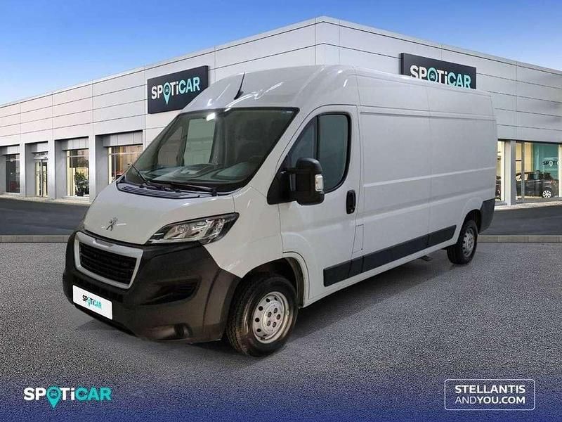 Blanco Usado 2024 Peugeot Boxer S Van | 23.990 € (Un poco caro) - Imagen 1/4