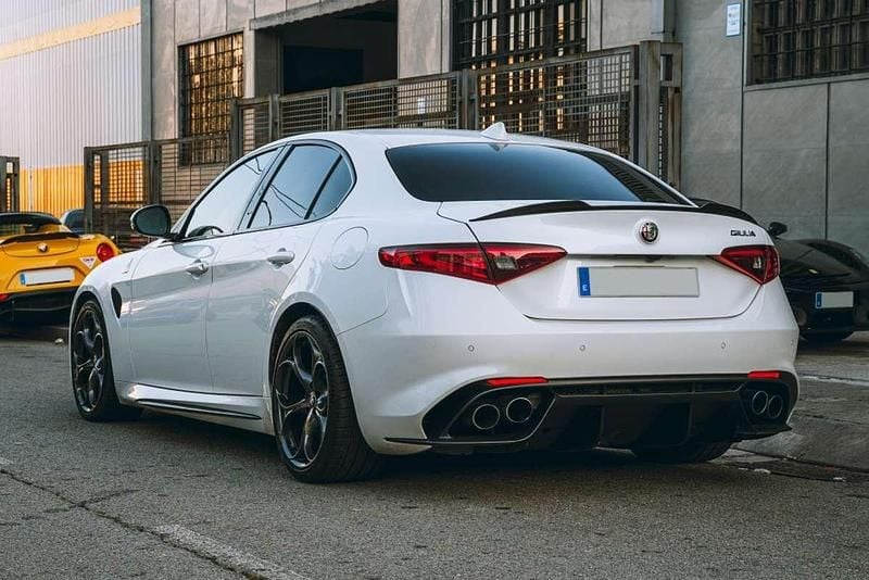 Usado Alfa Romeo Giulia Quadrifoglio 510 CV (375 kW) 2017 Blanco Berlina
