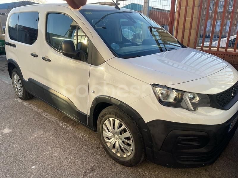Blanco Usado 2020 Peugeot Rifter Access Monovolumen | 8480 € (Super precio) - Imagen 1/4