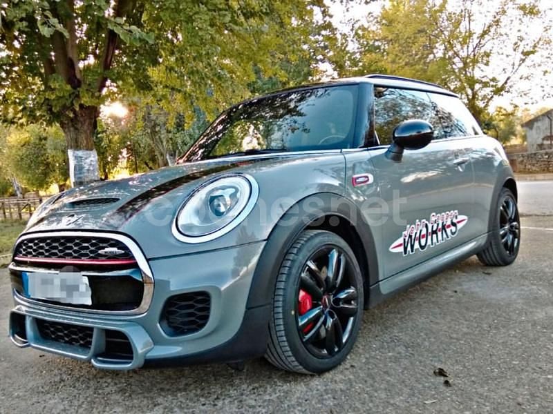 Usado Mini John Cooper Works 231 CV (169 kW) 2016 Gris / plata Utilitario