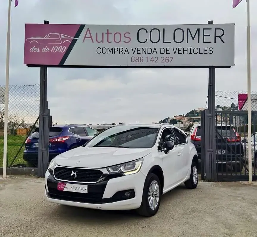 Usado DS Automobiles DS4 120 CV (88 kW) 2018 Blanco SUV