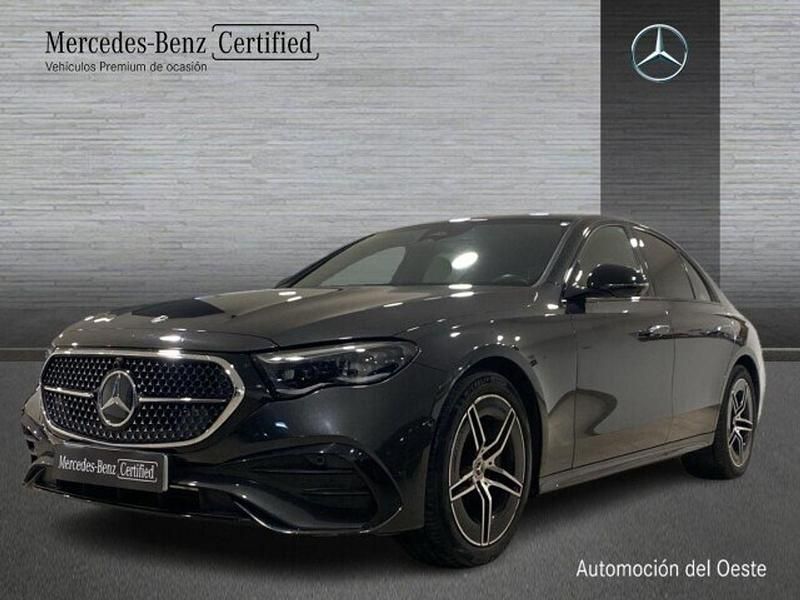 Usado Mercedes E220 AMG line 197 CV (144 kW) 2025 Gris Berlina