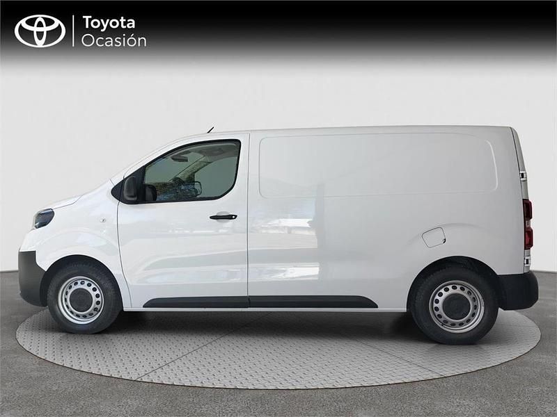 Usado Toyota Proace 120 CV (88 kW) 2024 Blanco Monovolumen