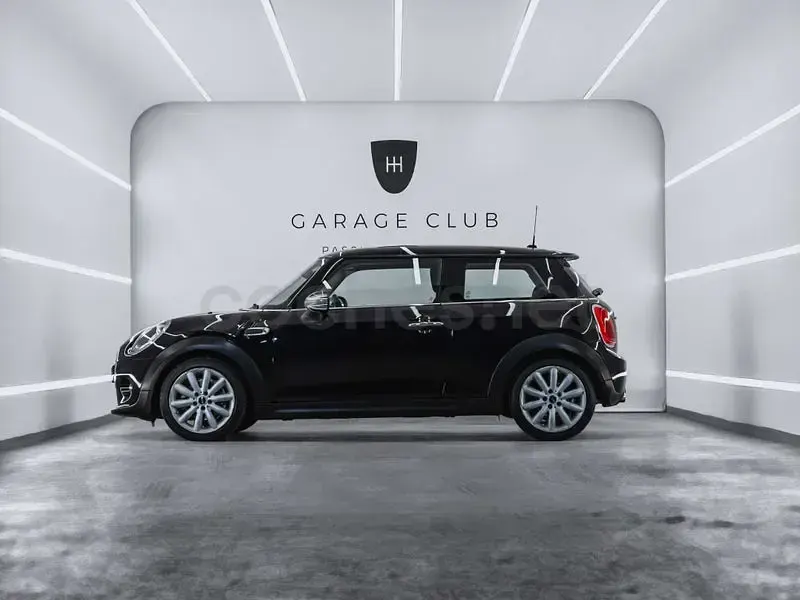 Usado Mini Cooper D 116 CV (85 kW) 2016 Negro Utilitario