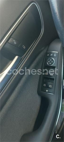 Usado Mercedes GLA200 136 CV (100 kW) 2018 Negro SUV