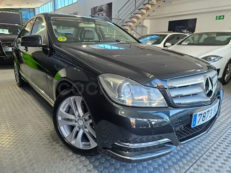 Usado Mercedes C250 Avantgarde 204 CV (150 kW) 2012 Verde Berlina