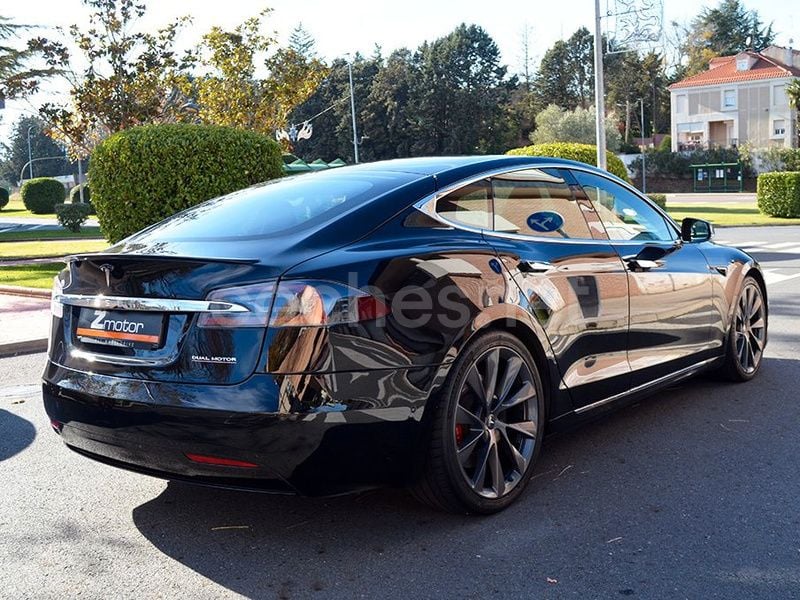 Usado Tesla Model S Performance 599 kW (815 CV) 2020 Negro Utilitario