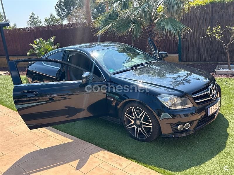 Usado Mercedes C250 204 CV (150 kW) 2012 Negro Coupe