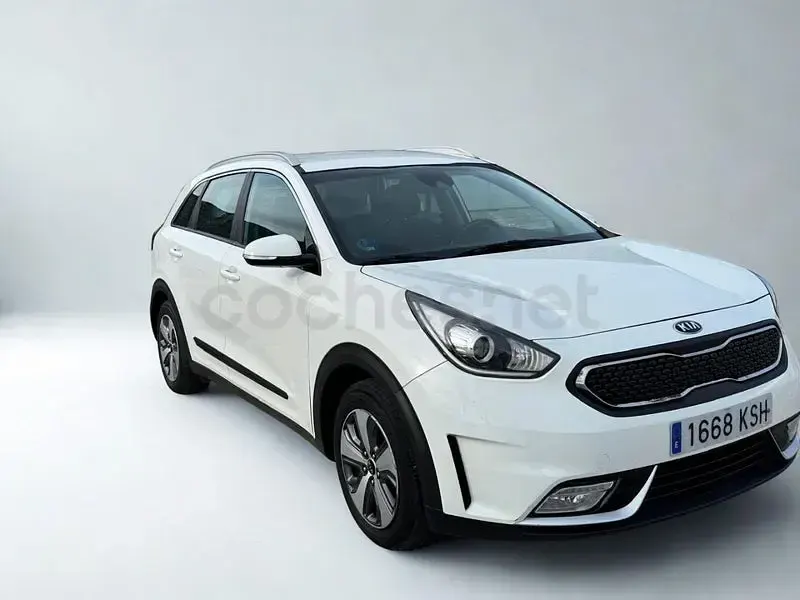 Usado Kia Niro 141 CV (103 kW) 2018 Blanco SUV