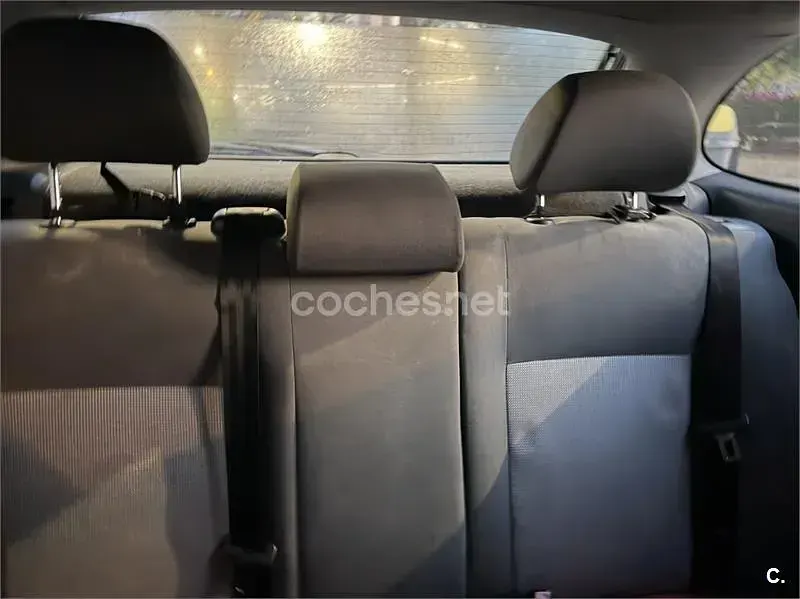Käytetty Seat Ibiza Fresh 64 HP (47 kW) 2005 Sininen Viistoperä