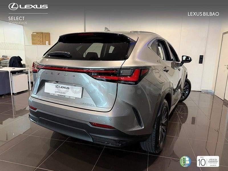 Usado Lexus NX450h+ 292 CV (214 kW) 2025 Gris / plata SUV