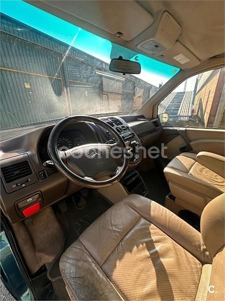 Usado Mercedes V230 98 CV (72 kW) 1997 Verde Monovolumen