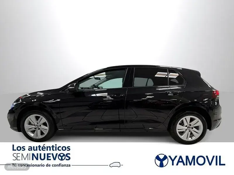 Usado VW Golf VIII Life 110 CV (80 kW) 2023 Negro Berlina