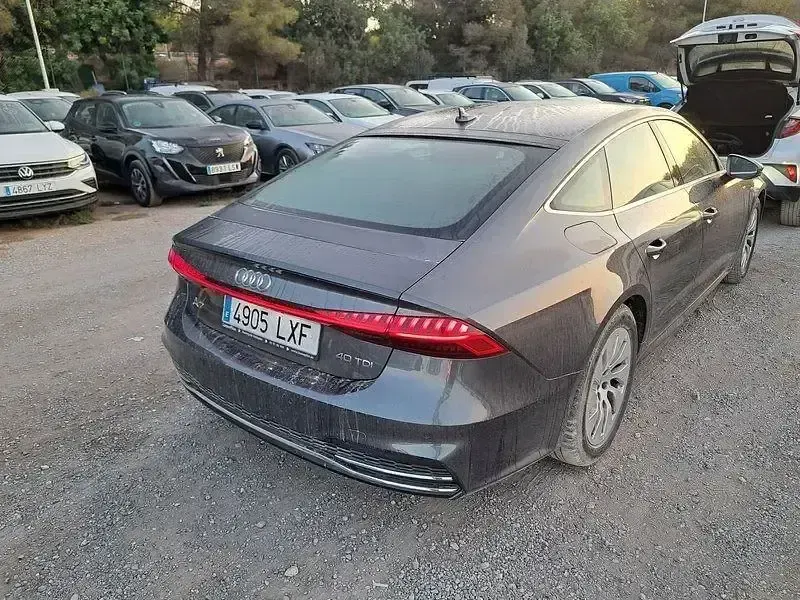 Usado Audi A7 S-Line 204 CV (150 kW) 2022 Gris Berlina