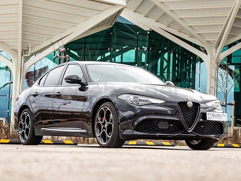 Usado Alfa Romeo Giulia Veloce 210 CV (154 kW) 2023 Negro Berlina