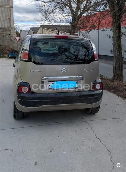 Beige Usado 2009 Citroën C3 Picasso Monovolumen | 7000 € (Precio justo) - Imagen 1/4