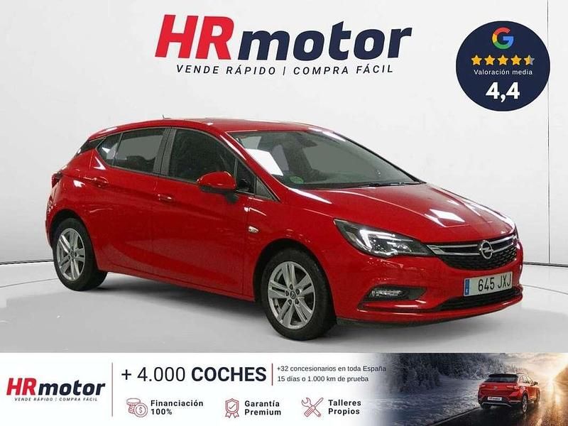 Usado Opel Astra Selective 126 HP (92 kW) 2017 Vermelho Citadino
