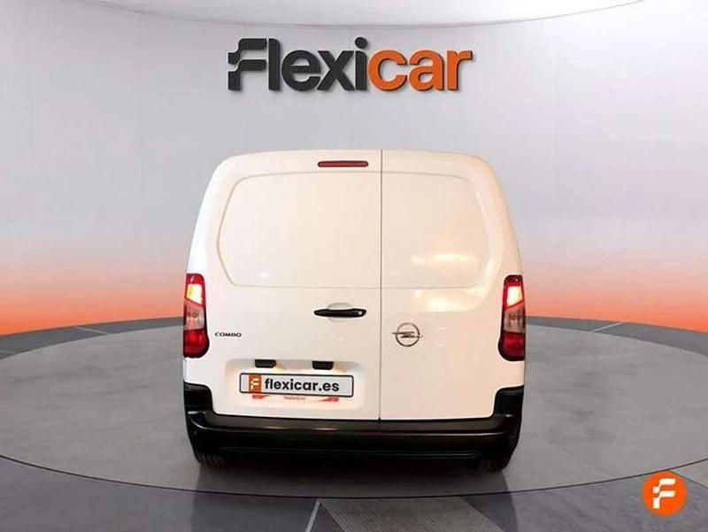 Usado Opel Combo 102 CV (75 kW) 2021 Blanco Monovolumen
